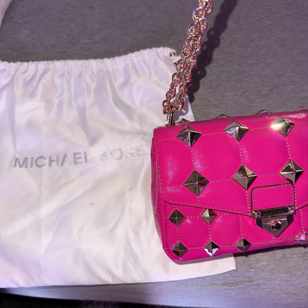 Michael Kors SoHo Small Studded Quilted Patent Leather Shoulder Bag - Picture 4 of 9